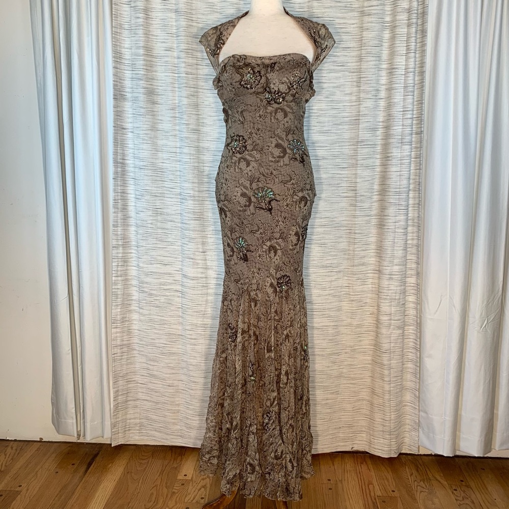 Nina Austin brown and tan floral evening gown. - Picture 3 of 14